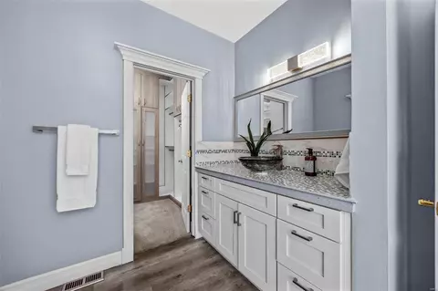 Bath - 2235 Devonsbrooke Dr, Chesterfield, MO 63005 photo 5 of 13