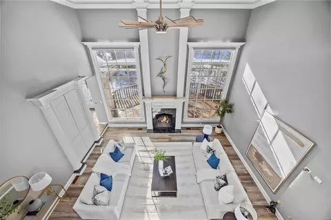 Living - 2235 Devonsbrooke Dr, Chesterfield, MO 63005 photo 2 of 11