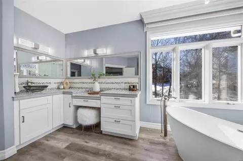 Bath - 2235 Devonsbrooke Dr, Chesterfield, MO 63005 photo 4 of 13