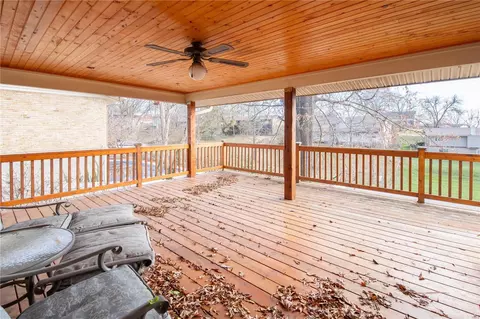 Exterior - 5 Forrester Dr, Manchester, MO 63011 photo 7 of 14