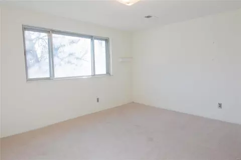 Bedroom - 5 Forrester Dr, Manchester, MO 63011 photo 6 of 9