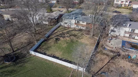 View/Area - 5 Forrester Dr, Manchester, MO 63011 photo 1 of 4