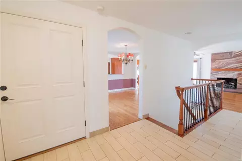 Entry Way - 5 Forrester Dr, Manchester, MO 63011 photo 1 of 3