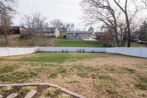 Exterior - 5 Forrester Dr, Manchester, MO 63011 photo 11 of 14
