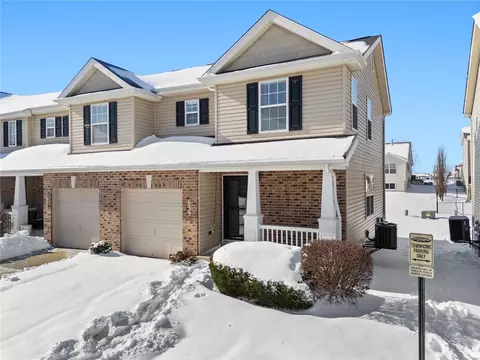 639 Country Village Dr, Lake Saint Louis, MO 63367