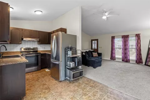 1356 Osage Meadows Dr, O'fallon, MO 63366 photo 7