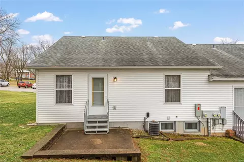 3148 Denmark Dr, Bridgeton, MO 63044 photo 12