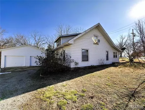 Other - 401 N N Pne, Mountain View, MO 65548 photo 9 of 10