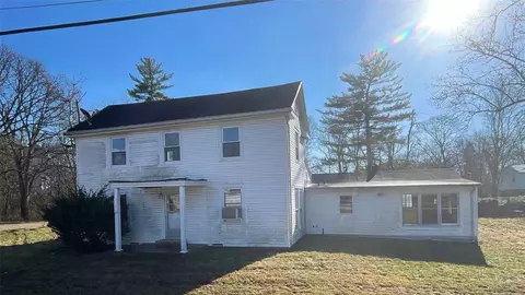 17724 Manchester Rd, Wildwood, MO 63038