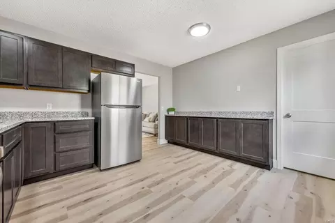 1712 Pebble Brk, O'fallon, MO 63366 photo 13