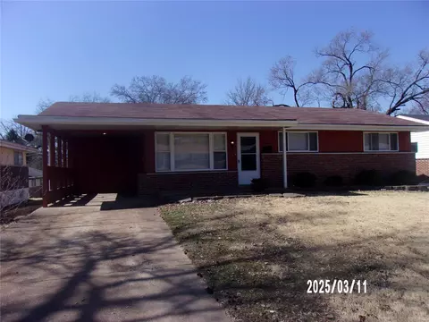 9907 Ashmont Dr, Saint Louis, MO 63136