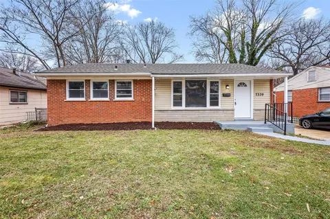 7339 Harney Ave, Saint Louis, MO 63136