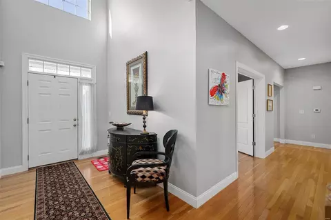 Entry Way - 703 Castle Tower Dr, Ballwin, MO 63021 photo 1 of 6