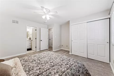 1339 Hampton Rd #E, Saint Charles, MO 63303 photo 9