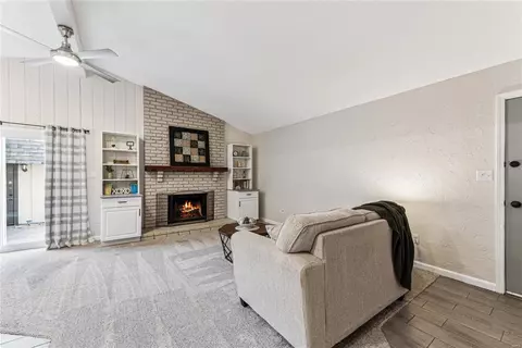 1339 Hampton Rd #E, Saint Charles, MO 63303 photo 3