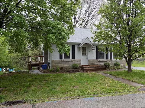 308 Jefferson Ave, Valley Park, MO 63088