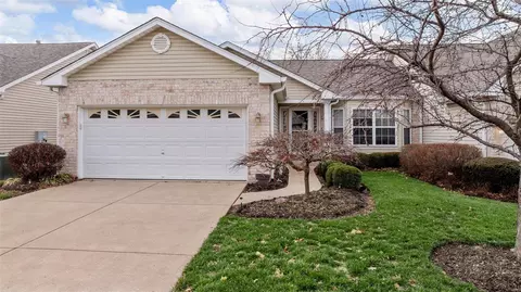 1113 Piepers Glen Ln, O'fallon, MO 63366