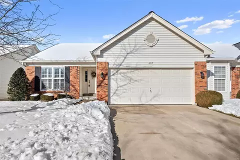 607 Kerryton Place Cir, Ellisville, MO 63021