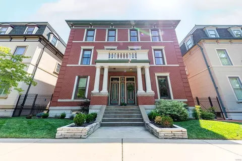 1610 Mississippi Ave, Saint Louis, MO 63104