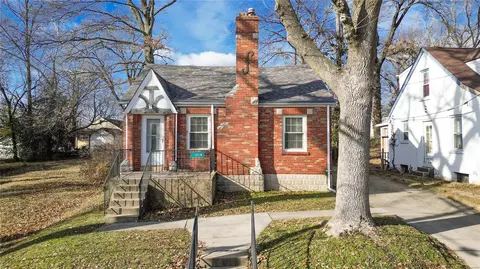 1219 Meyer St, Saint Louis, MO 63130