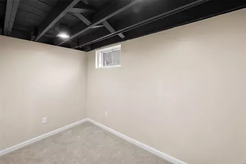 9711 Echo Ln, Overland, MO 63114 photo 25