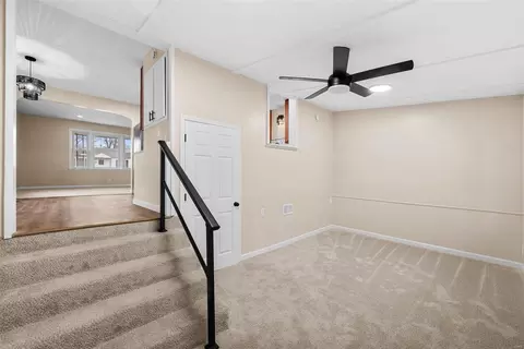 9711 Echo Ln, Overland, MO 63114 photo 20
