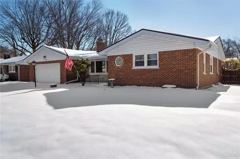 1540 Saint Loretto Dr, Florissant, MO 63033