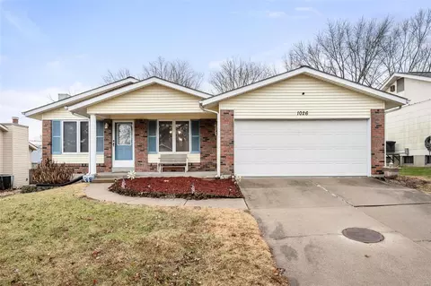 1026 Driftwood Trails Dr, Florissant, MO 63031