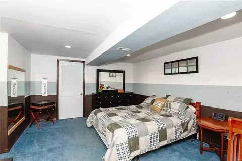 Bedroom - 1380 Justerini Dr, Ballwin, MO 63011 photo 4 of 5