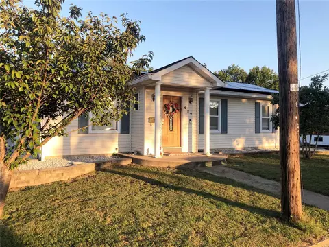 422 Crestview Dr, Union, MO 63084 photo 1