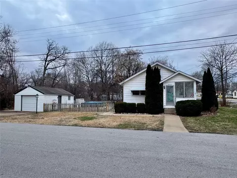 8003 Joel Ave, Saint Louis, MO 63123