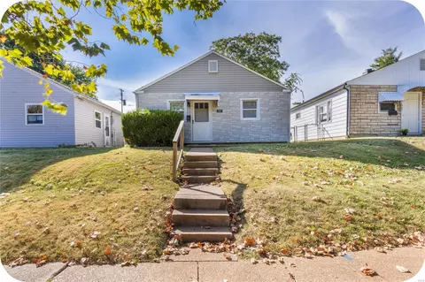 1449 Sproule Ave, Saint Louis, MO 63139
