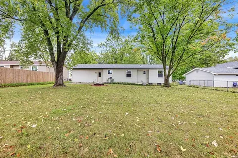 903 Clover Ln, O'fallon, MO 63366 photo 13