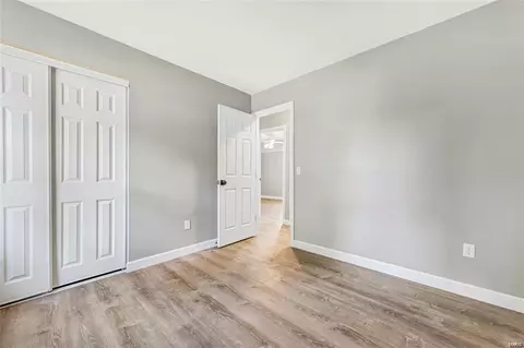 903 Clover Ln, O'fallon, MO 63366 photo 9
