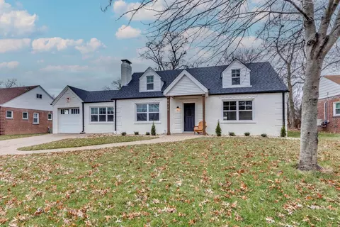 9836 Arv Ellen Dr, Affton, MO 63123