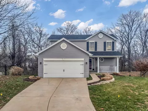 191 Homefield Gardens Dr, O'fallon, MO 63366