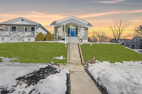 6423 Odell St, Saint Louis, MO 63139