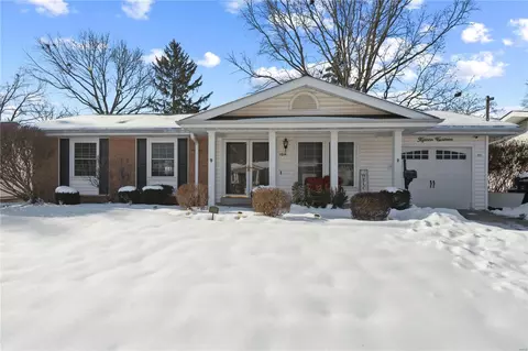 1514 Kingsford Dr, Florissant, MO 63031