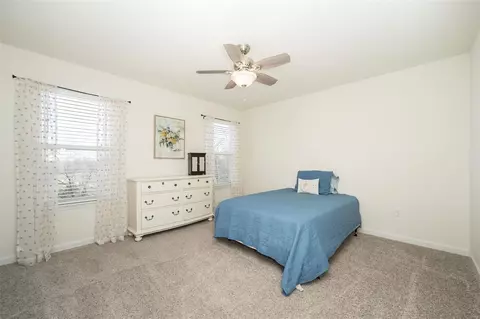 Bedroom - 304 Narrowleaf Ln, O'fallon, MO 63366 photo 4 of 6