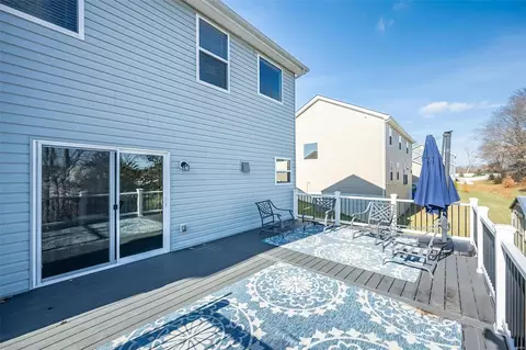 Exterior - 304 Narrowleaf Ln, O'fallon, MO 63366 photo 7 of 13