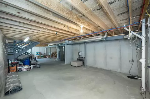 Entry Way - 304 Narrowleaf Ln, O'fallon, MO 63366 photo 7 of 7