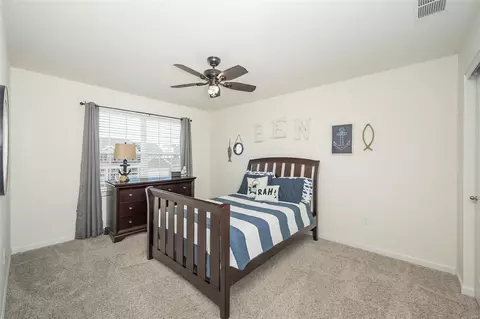 Bedroom - 304 Narrowleaf Ln, O'fallon, MO 63366 photo 5 of 6