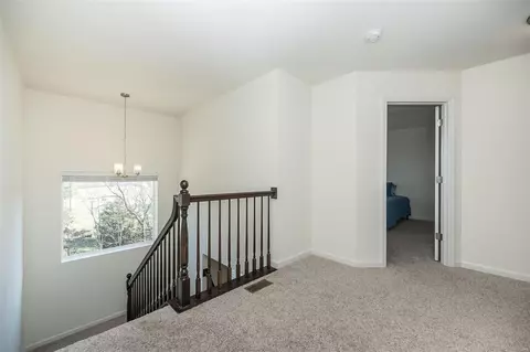 Entry Way - 304 Narrowleaf Ln, O'fallon, MO 63366 photo 5 of 7