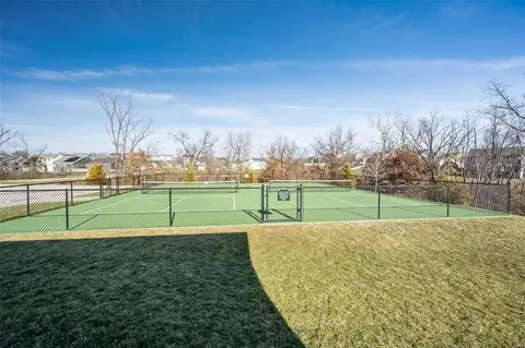 Exterior - 304 Narrowleaf Ln, O'fallon, MO 63366 photo 13 of 13