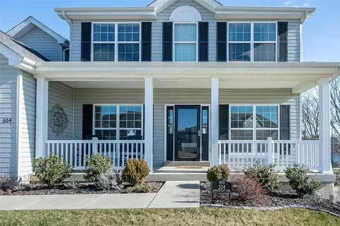 Exterior - 304 Narrowleaf Ln, O'fallon, MO 63366 photo 2 of 13