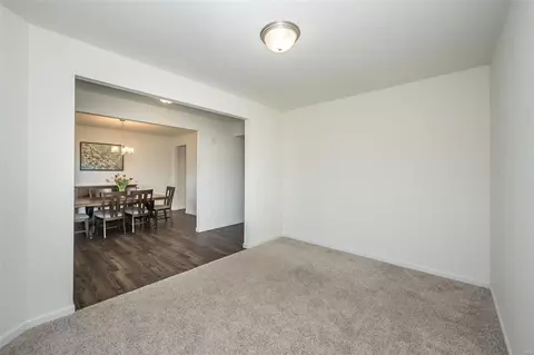 Dining - 304 Narrowleaf Ln, O'fallon, MO 63366 photo 3 of 4