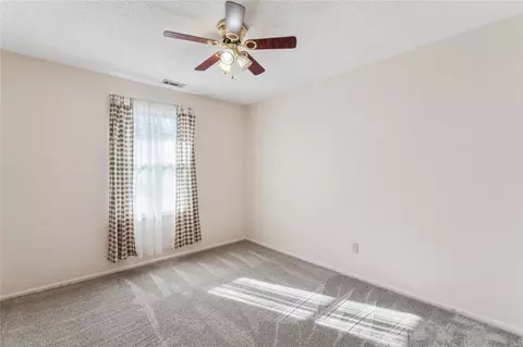 Bedroom - 504 Alsmeyer Dr, O'fallon, MO 63366 photo 3 of 6