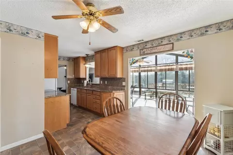 Dining - 504 Alsmeyer Dr, O'fallon, MO 63366 photo 2 of 3