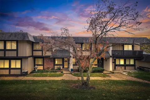 1305 Musket Holw #C, Saint Charles, MO 63303