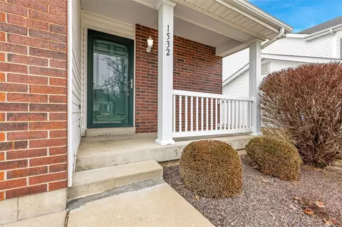 1532 Batters Box Dr, O'fallon, MO 63366 photo 2